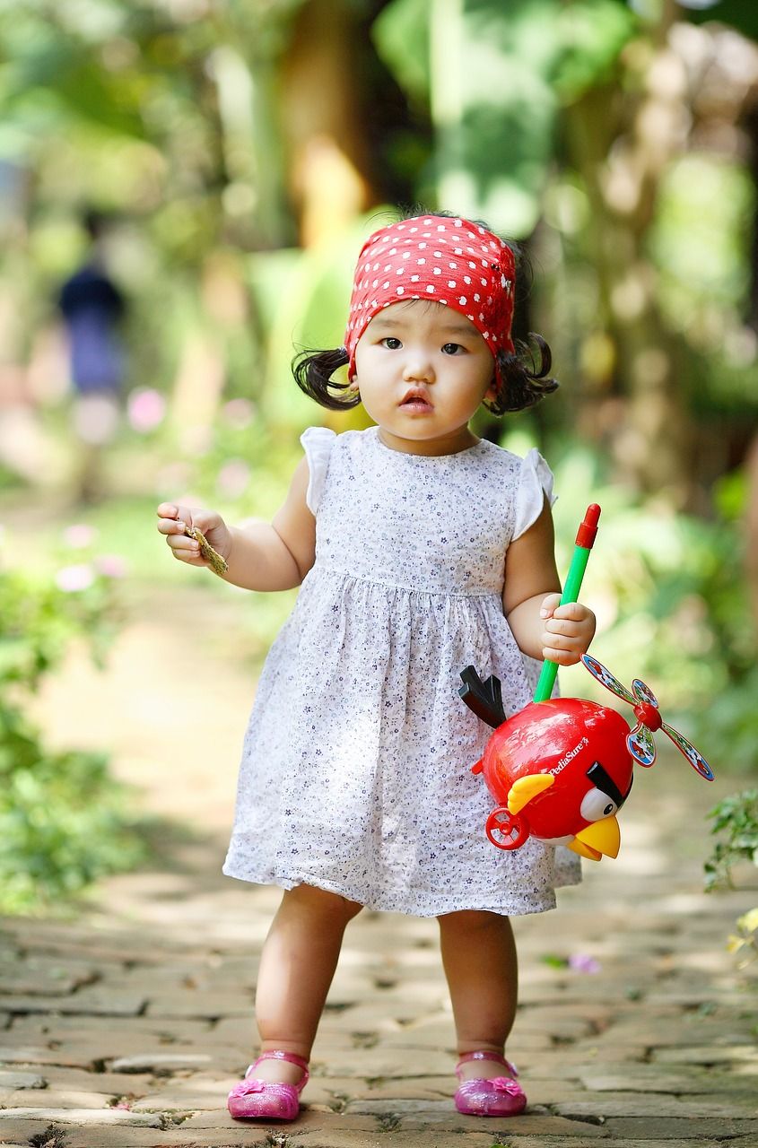 Leksaker för 1-2-åringar: Utforska, lära och roa