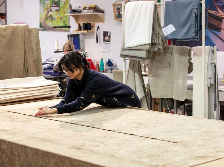 Tygaffär göteborg  hitta rätt textil för hem, hobby och offentlig miljö